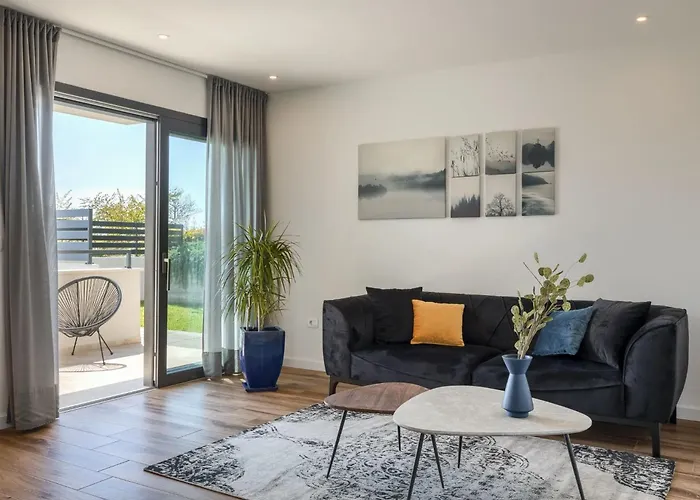 Erdgeschosswohnung Moonlight Mit Terrasse By Interhome Lejlighed *