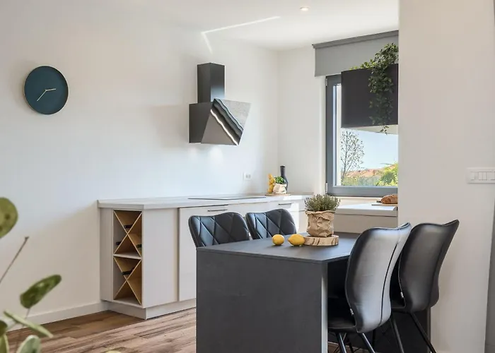 Erdgeschosswohnung Moonlight Mit Terrasse By Interhome *