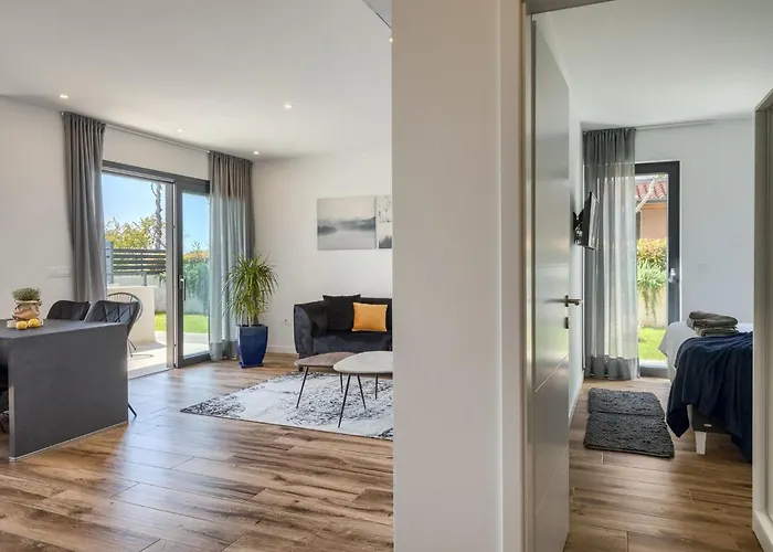 Erdgeschosswohnung Moonlight Mit Terrasse By Interhome *