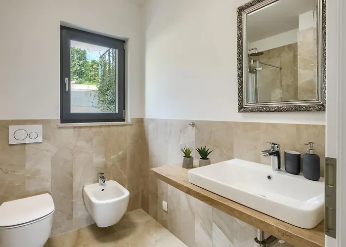 Erdgeschosswohnung Moonlight Mit Terrasse By Interhome Apartment *