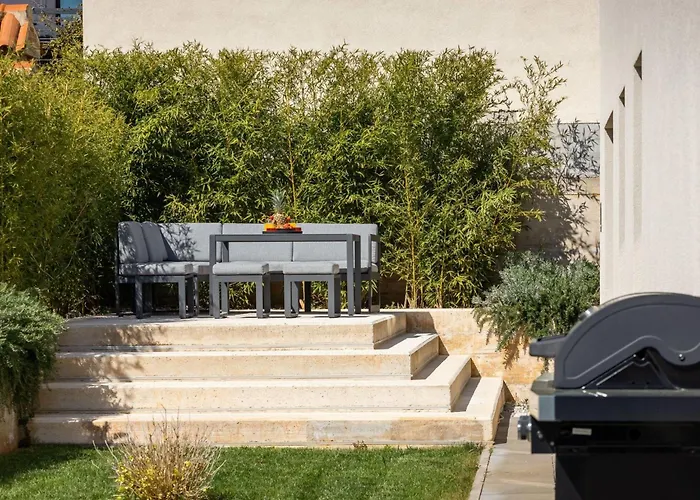 Erdgeschosswohnung Moonlight Mit Terrasse By Interhome Lejlighed *