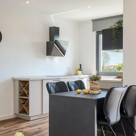 Erdgeschosswohnung Moonlight Mit Terrasse By Interhome *