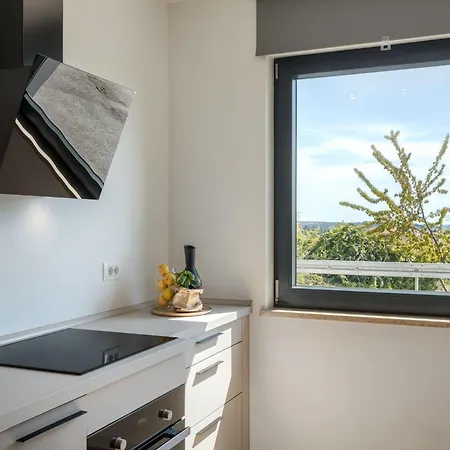 شقة Erdgeschosswohnung Moonlight Mit Terrasse By Interhome Novigrad Istria