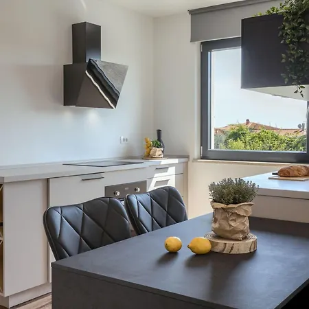Erdgeschosswohnung Moonlight Mit Terrasse By Interhome Lejlighed *