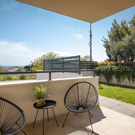 Lejlighed Erdgeschosswohnung Moonlight Mit Terrasse By Interhome *