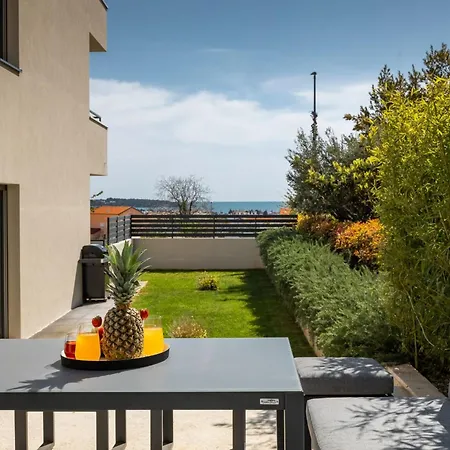 Erdgeschosswohnung Moonlight Mit Terrasse By Interhome Lejlighed *